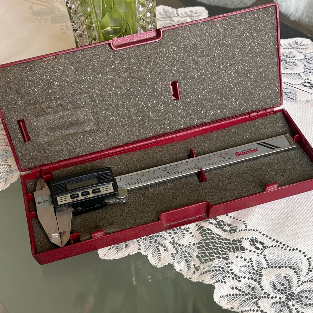 Starrett Electronic CALIPER, METRIC ONLY,  Brand New